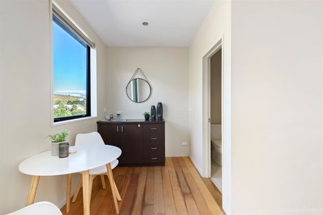 Photo of property in 42 Rere Road, Lake Hayes, Queenstown, 9304