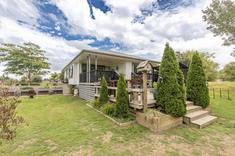 Photo of property in 754 Ongaonga Road, Ongaonga, Waipawa, 4272