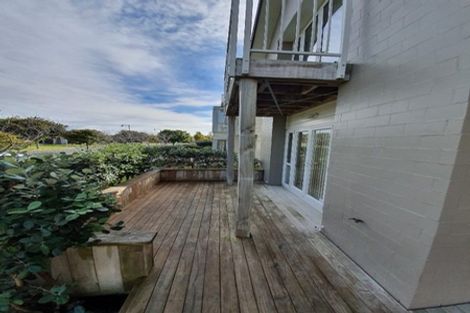 Photo of property in 11 Puweto Avenue, Takanini, 2112