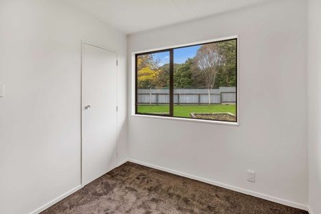 Photo of property in 6 Kirkcaldie Grove, Levin, 5510