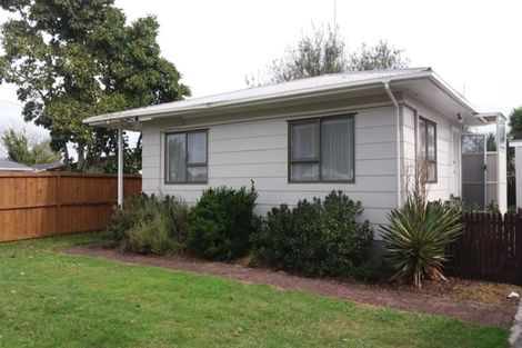 Photo of property in 1/39 Kelvin Road, Papakura, 2110
