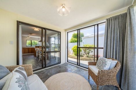 Photo of property in 53a Pine Avenue, Ebdentown, Upper Hutt, 5018