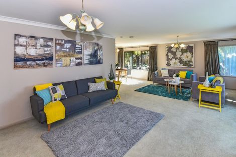 Photo of property in 23 Glenross Drive, Wattle Downs, Auckland, 2103