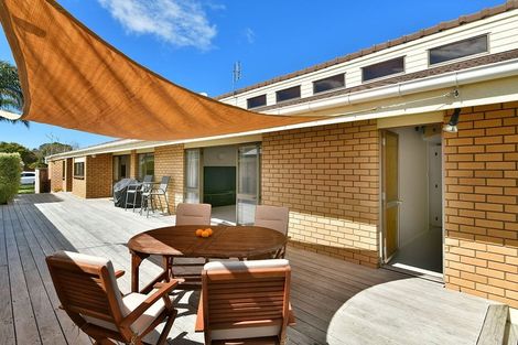 Photo of property in 18 Manly Park Avenue, Manly, Whangaparaoa, 0930