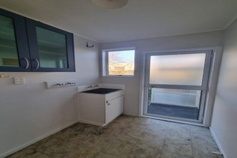 Photo of property in 2/14 Trimdon Street, Randwick Park, Auckland, 2105