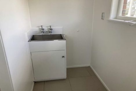 Photo of property in 1/238 Onewa Road, Birkenhead, Auckland, 0626