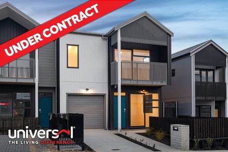 Photo of property in 17 Wai Place, One Tree Point, 0118