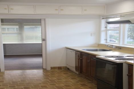 Photo of property in 27 Rosebank Avenue, Avalon, Lower Hutt, 5011