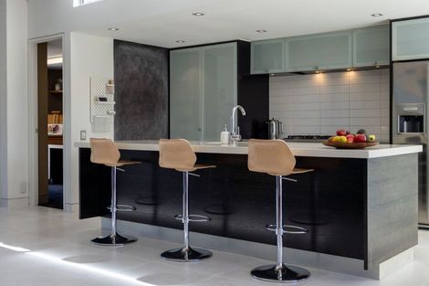 Photo of property in 19 Kilmore Street, Christchurch Central, Christchurch, 8013