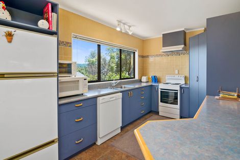 Photo of property in 12 Kenrigg Road East, Kinloch, Taupo, 3377
