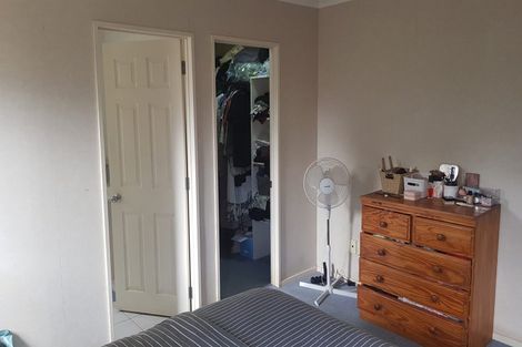 Photo of property in 3 Boderg Way, East Tamaki, Auckland, 2016