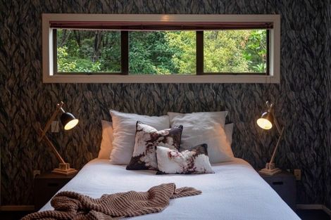 Photo of property in 56 Tanekaha Road, Titirangi, Auckland, 0604