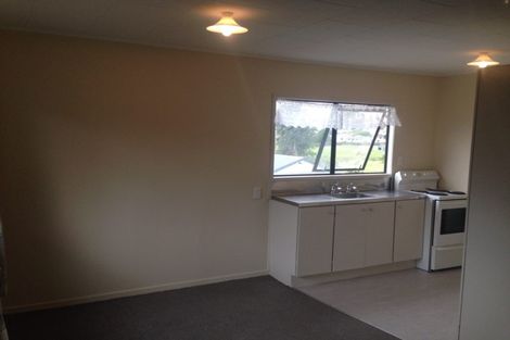 Photo of property in 5a Kopu Place, Clendon Park, Auckland, 2103