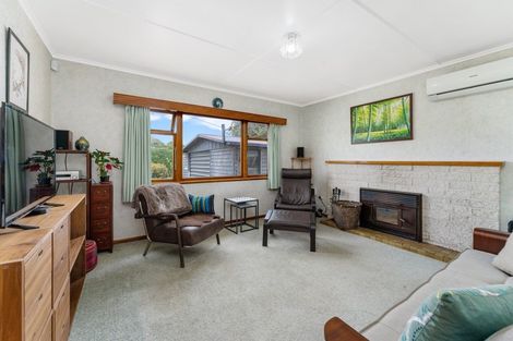 Photo of property in 9 Iti Street, Otaki, 5512
