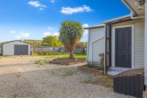 Photo of property in 40 Lyndon Street, Waiau, 7332