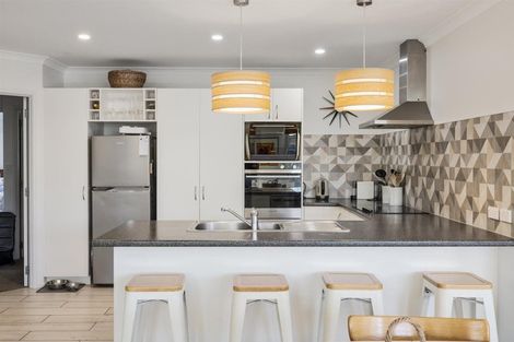 Photo of property in 28 Twin Oak Avenue, Papamoa Beach, Papamoa, 3118