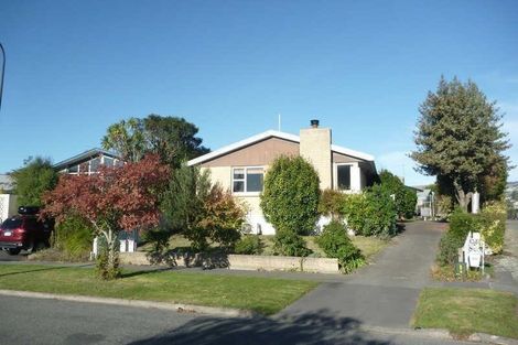 Photo of property in 2/102 Roberta Drive, Somerfield, Christchurch, 8024