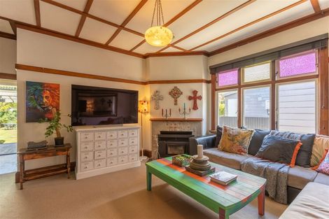 Photo of property in 1 Carnell Street, Napier South, Napier, 4110