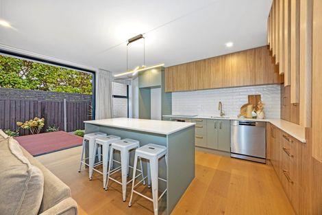 Photo of property in 1/100 Innes Road, St Albans, 8052