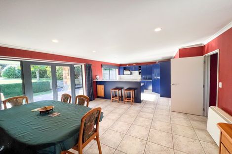 Photo of property in 15 Guinane Street, Dannevirke, 4930