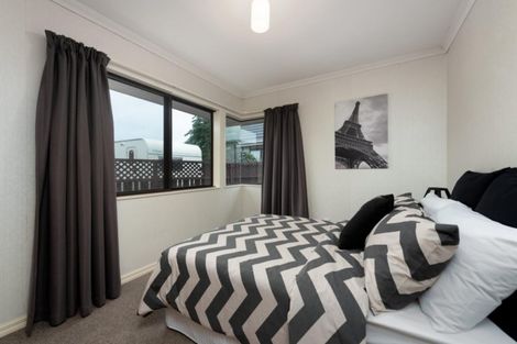 Photo of property in 1/2 Sunrise Avenue, Mount Maunganui, 3116