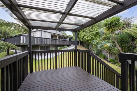 Photo of property in 41 Taioma Crescent, Te Atatu Peninsula, Auckland, 0610