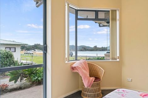 Photo of property in 191 Oakura Road, Oakura, Hikurangi, 0184