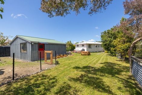 Photo of property in 13 Farrier Grove, Featherston, 5710