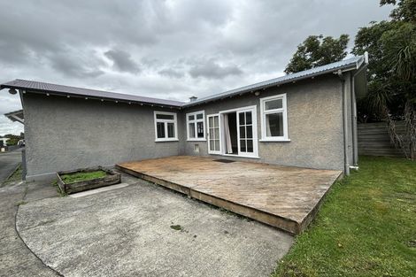 Photo of property in 11 Karaka Street, Hokowhitu, Palmerston North, 4410