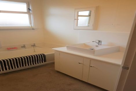 Photo of property in 7 Glenrowan Avenue, Avondale, Christchurch, 8061