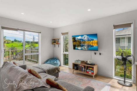 Photo of property in 15 Ash Grove, Maungaturoto, 0520