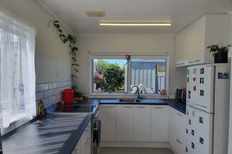 Photo of property in 13c Hussey Street, Waverley, 4510