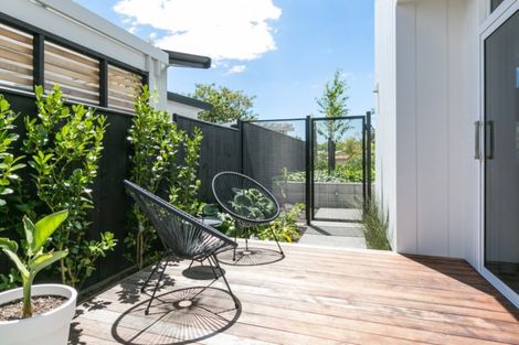 Photo of property in 36a Busby Hill, Havelock North, 4130