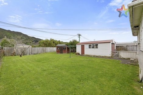 Photo of property in 10 Atiawa Crescent, Waiwhetu, Lower Hutt, 5010