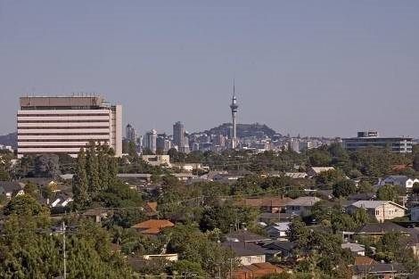 Photo of property in 1/24 Gordon Avenue, Milford, Auckland, 0620