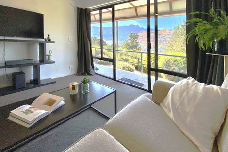 Photo of property in Goldridge Apartments, 19/43 Goldridge Way, Queenstown, 9300