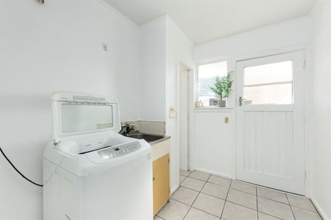 Photo of property in 1/128 Halswell Road, Hillmorton, Christchurch, 8025