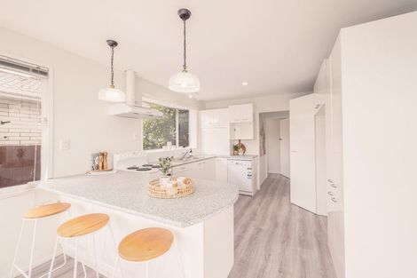 Photo of property in 19 Kawau Crescent, Bromley, Christchurch, 8062