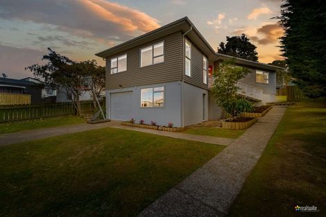 Photo of property in 59 Beaumaris Crescent, Ascot Park, Porirua, 5024