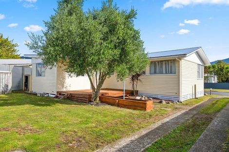 Photo of property in 21 Runuku Grove, Turangi, 3334