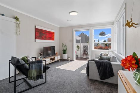 Photo of property in 20d Murray Street, Wallaceville, Upper Hutt, 5018