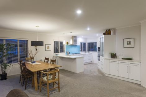 Photo of property in 48a Churchill Avenue, Hokowhitu, Palmerston North, 4410