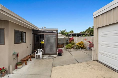 Photo of property in 107 Riverside Drive, Whakatane, 3120