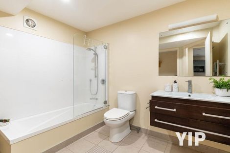 Photo of property in 10 Longmont Terrace, Churton Park, Wellington, 6037