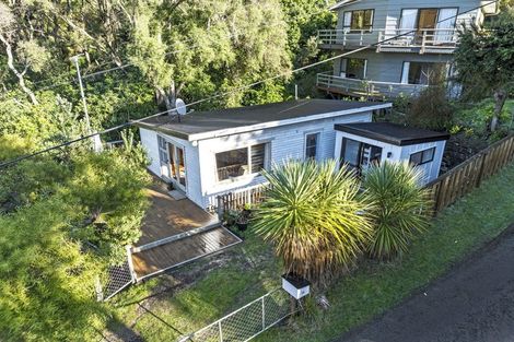 Photo of property in 40 Tikao Bay Road, Wainui, Akaroa, 7582