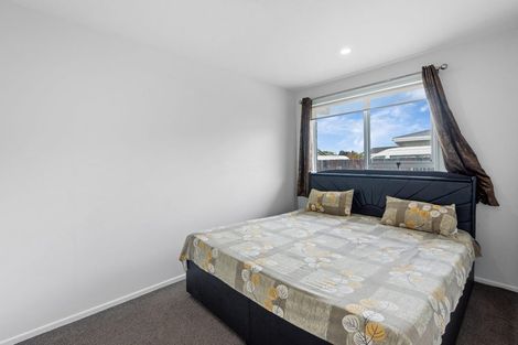 Photo of property in 2/11 Peckham Lane, Woolston, Christchurch, 8062