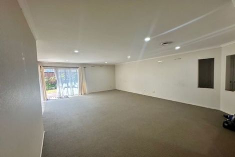 Photo of property in 311 Chapel Road, Flat Bush, Auckland, 2016
