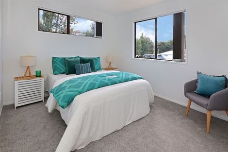 Photo of property in 93 Brunner Road, Glen Eden, Auckland, 0602