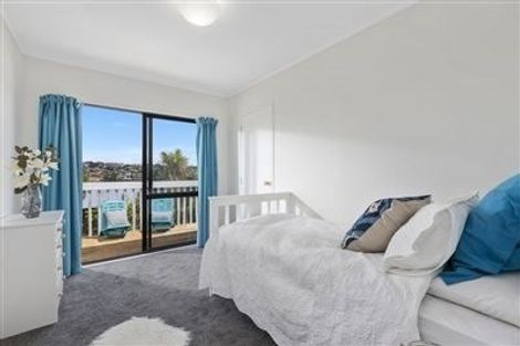 Photo of property in 2/7 Arran Road, Browns Bay, Auckland, 0630