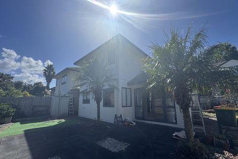 Photo of property in 4/26 Roanoke Way, Albany, Auckland, 0632